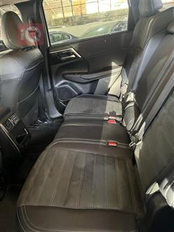 میتسوبیشی ئاوتلاندەر